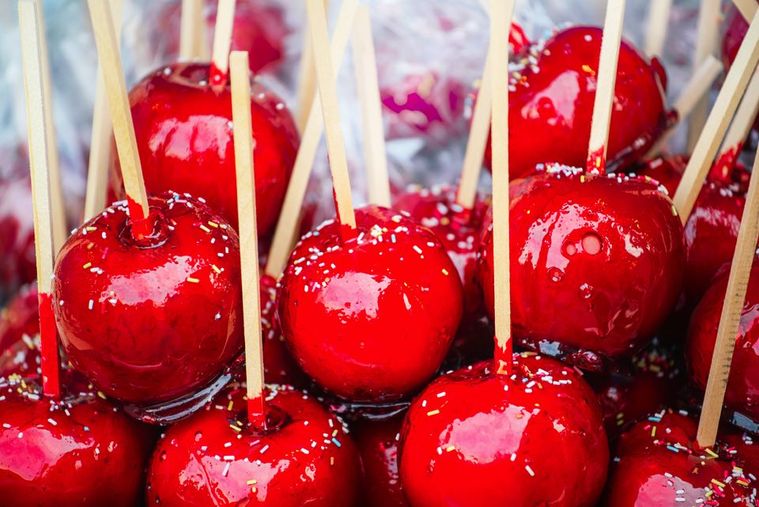 お祭りの屋台にはどんな食べ物がある？人気や定番から少し珍しいものまでをご紹介！ママソレ powered byママ賃貸子育てママのくらしがちょっぴり軽くなる生の声メディア暮らし