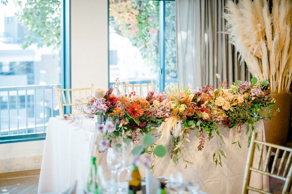 テーブルありの高砂がリバイバル。ARCH DAYS花嫁の実例14選ARCH DAYS