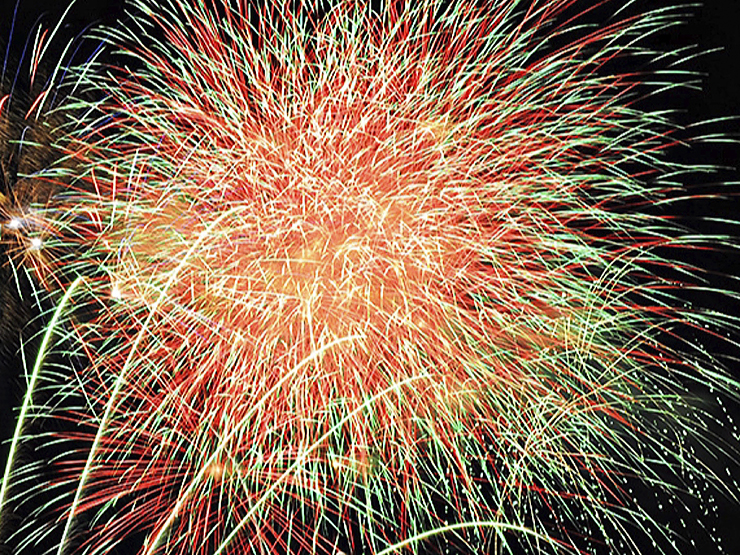 ナイアガラの滝NYCからの2日間の花火 2025 - ニューヨーク市