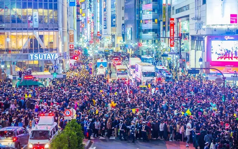 LIVE配信 いまの渋谷の様子は？ハロウィーン当日ハチ公像周辺封鎖＆路上飲酒禁止区長「来ないでほしい」Halloween ShibuyaCrossing Live Stream