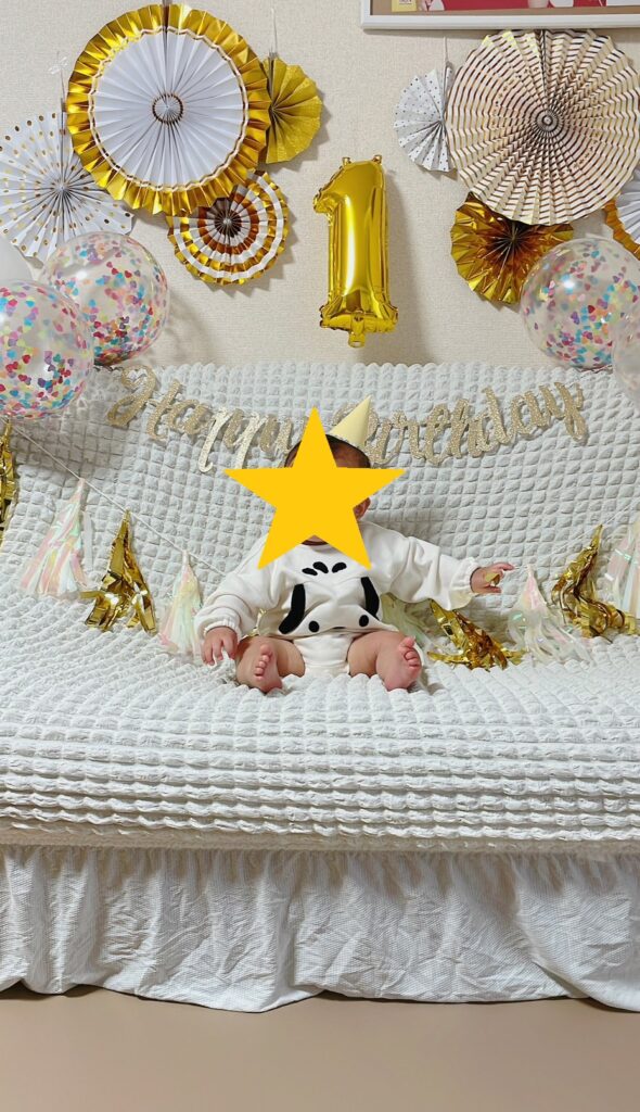 100均でOK かわいいファーストバースデーの飾りつけ 誕生日会 もはしブログ