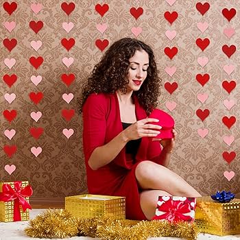 ハーツガーランドと幸せなバレンタインデーのグリーティングカードテンプレート。Premiumベクトル素材