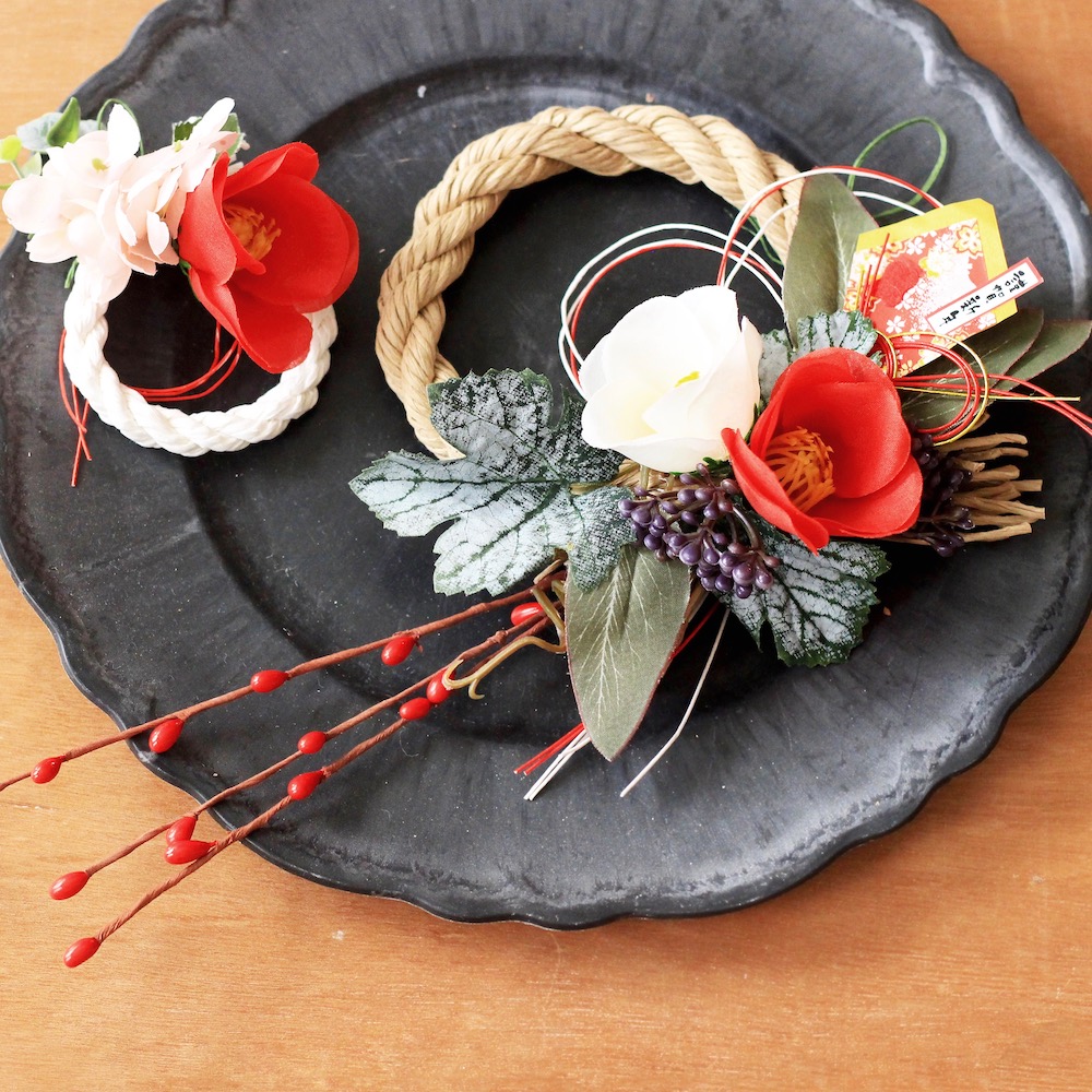 10分で完成！ セリア&ダイソー購入品で「しめ縄スワッグ」作ってみました♪ 2023お正月支度LEE