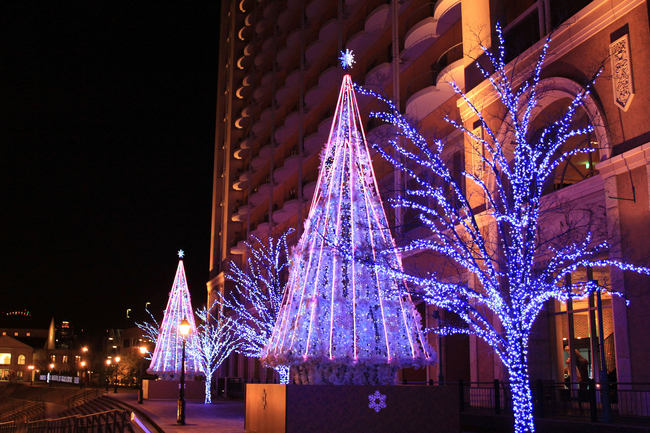 クリスマスツリー屋外の通販ライト・イルミネーションの価格比較ならビカム