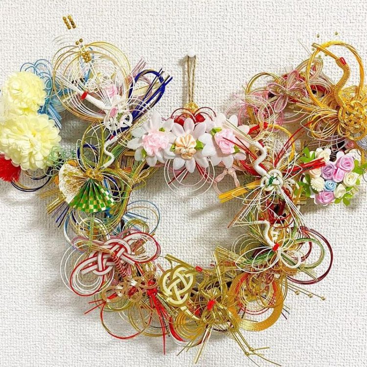 水引リースの作り方ご祝儀袋アートが100均だけで簡単10分で作れる！出張撮影ナビ