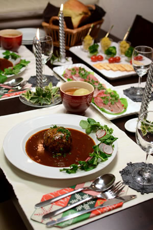 丸ノ内ホテル クリスマスディナー2024 フレンチレストラン 日本料理 鉄板焼にて 多彩な美味をお届け三菱地所ホテルズ＆リゾーツ株式会社のプレスリリース