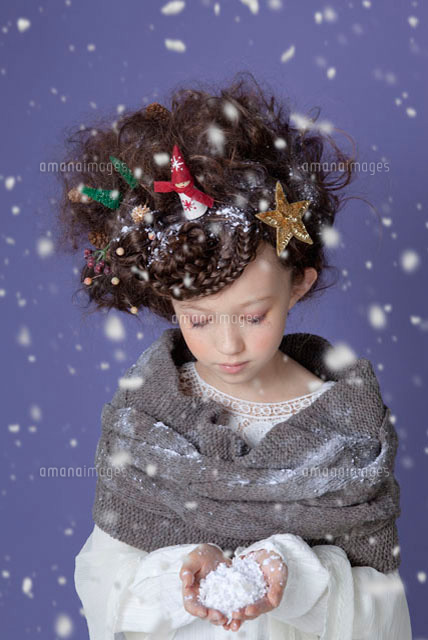 クリスマスヘア はじめました ＰＪＭ🐰クリスマスヘアー クリスマスヘアアレンジ ツリーヘア3プルスローブレイド3プルスルーブレイドプルスローブレイド 女の子ヘアアレンジ幼稚園ヘアアレンジ 登園ヘア子供ヘアアレンジ 簡単ヘアアレンジ