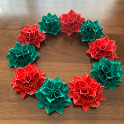 Origami Snowflake Wreath Tutorial
