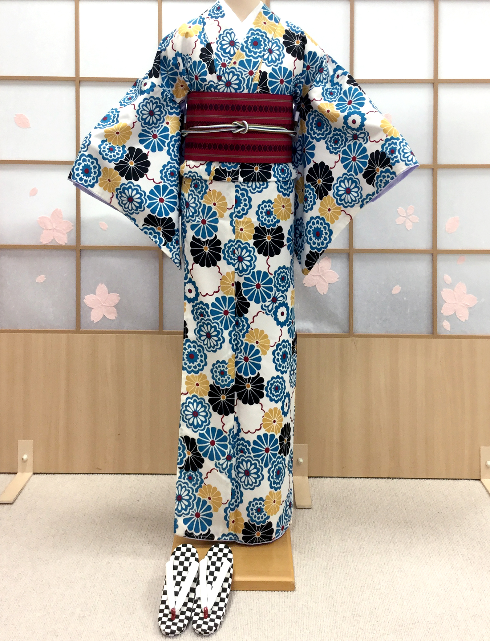 男性初心者 着物 お正月にもオススメの商品ご紹介！きもの山喜振袖・着物 の販売・レンタル・スタジオ写真 春日井市・名古屋市北区、守山区の呉服店