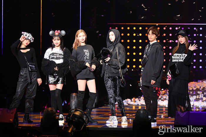 ハロウィンにぴったり！ブラックディズニーコーデ🖤