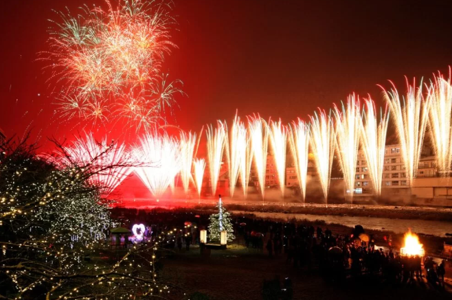 東海 2024年7月27日・28日の週末におすすめの花火大会11選いこーよとりっぷ