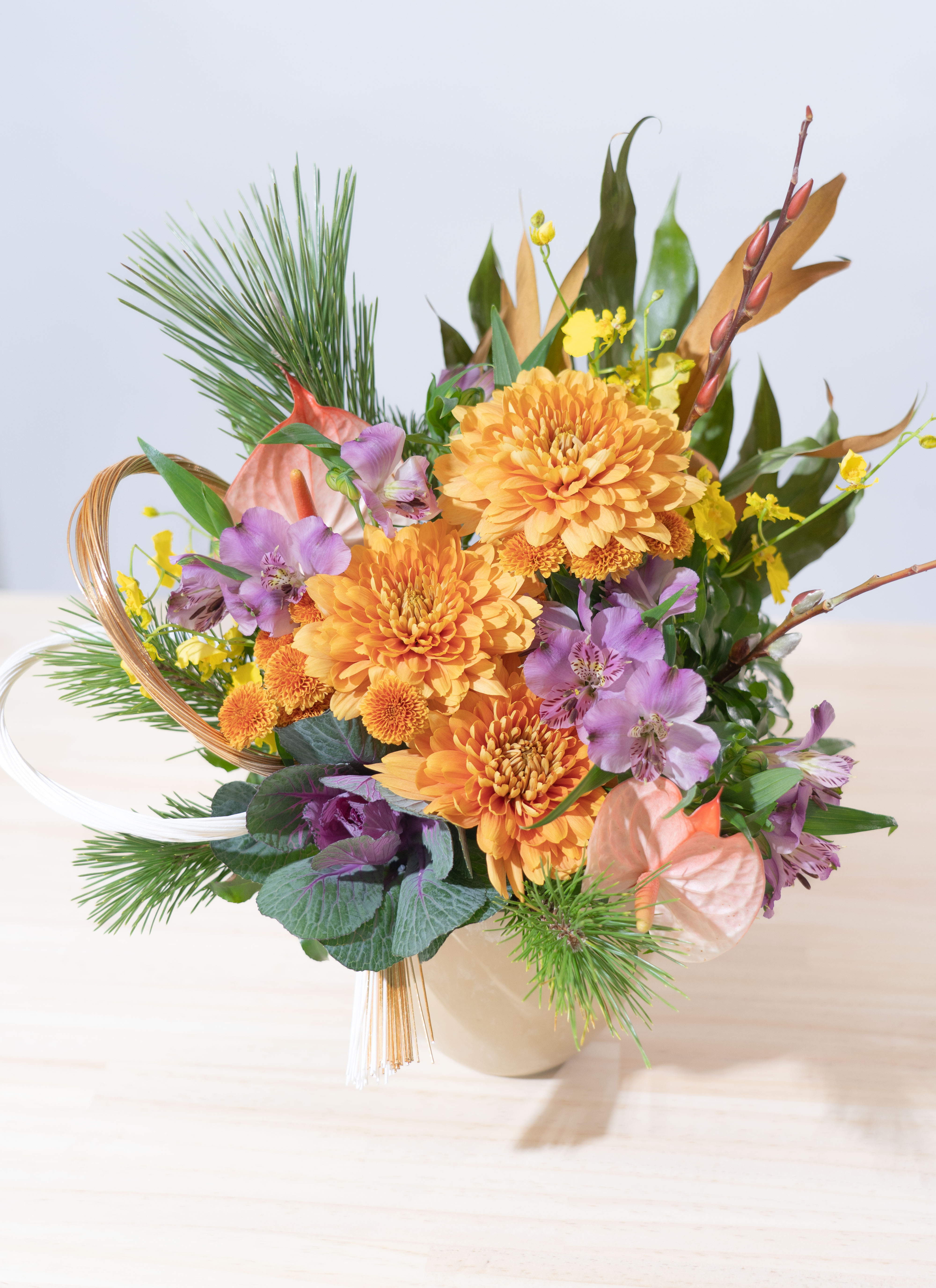 再販 2025年＜予約販売＞生花モダン お正月 門松アレンジメント ＜華＞iichi日々の暮らしを心地よくするハンドメイドやアンティークのマーケットプレイス