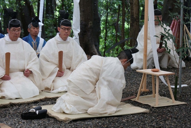 神々の引っ越し安全を祈願 伊勢神宮・式年遷宮の最初の祭事「山口祭」 ：中日新聞Web