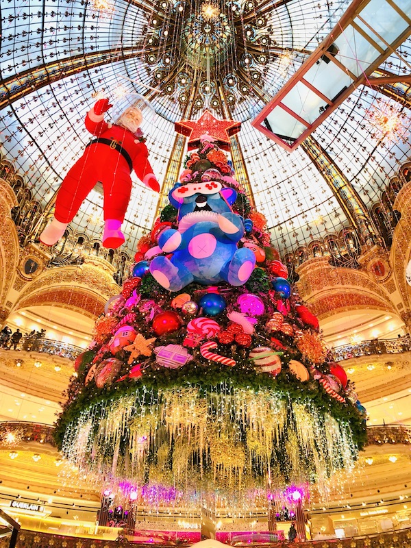 クリスマスのパリの過ごし方 お店やレストランの営業状況を解説KUMA TABI