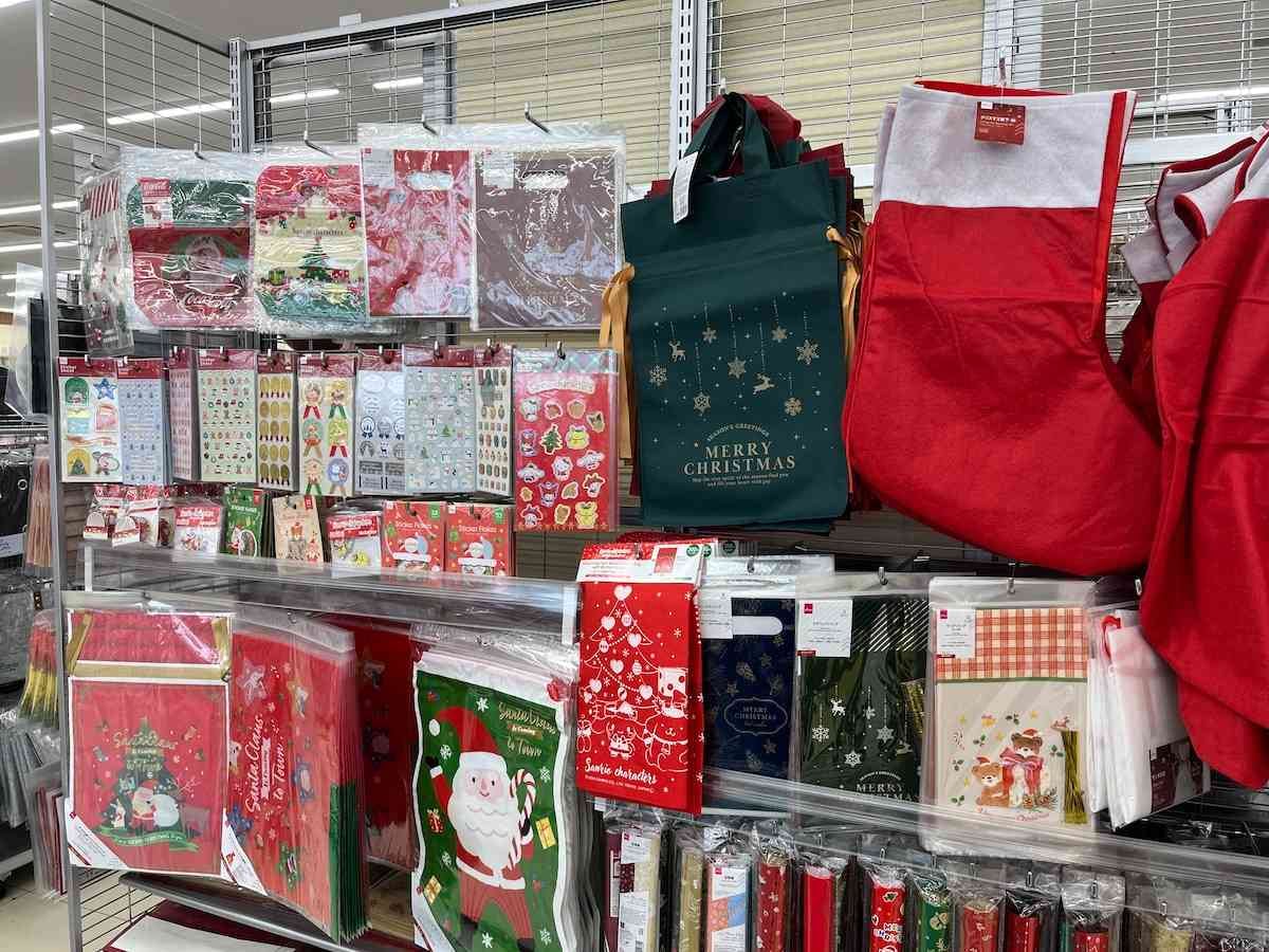 楽天市場 ポップアップBOX クリスマスパーティー柄 3個入色柄指定不可100円ショップ 100円均一 100均一 100均: 100 円雑貨＆日用品卸-BABABA