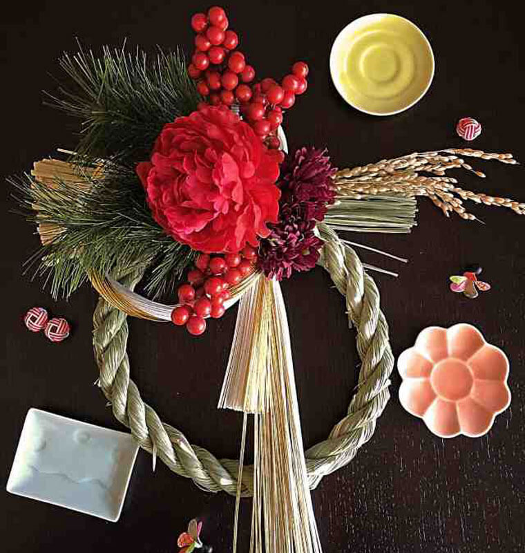 100均セリア お正月飾りの作り方 おしゃれな縄房飾りと造花で豪華に手作り