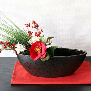 花と迎えるお正月。松、梅、竹 縁起がよい花とは？お正月飾りにおすすめの2024年新作アレンジメント青山花茂BLOG