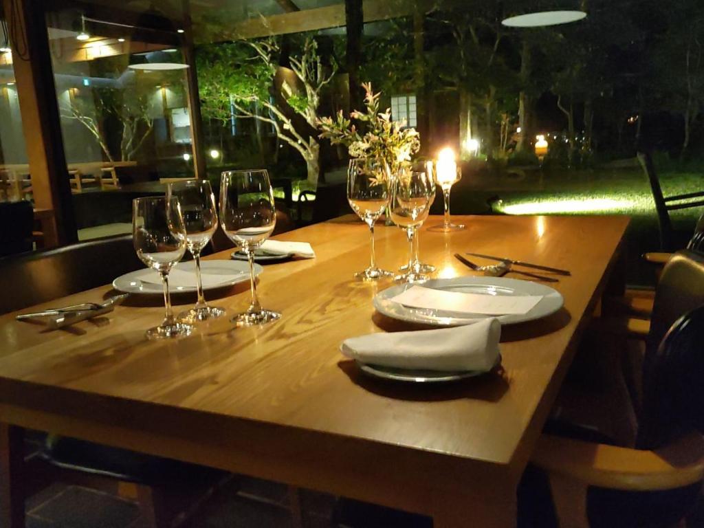 レストラン公式新大阪のホテル ホリデイ・イン&スイーツ新大阪