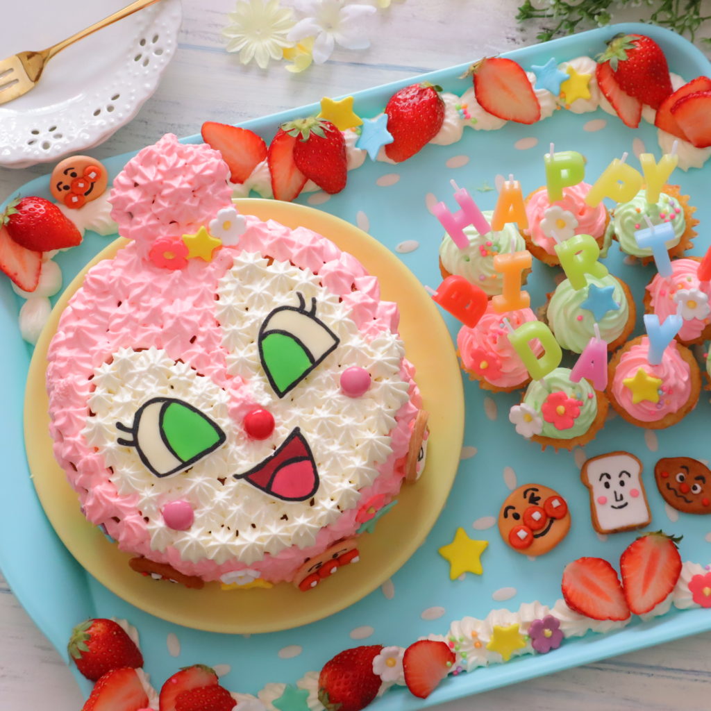 3歳児に!アンパンマンケーキの手作りレシピ①キャラクターを立体ドーム型にする方法 - 100均✖Sweetsレシピ‼