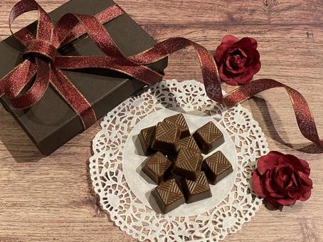 楽天市場 バレンタインの由来とお菓子ごとの意味一覧！クッキーやマカロンに隠された意味を解説バレンタイン特集