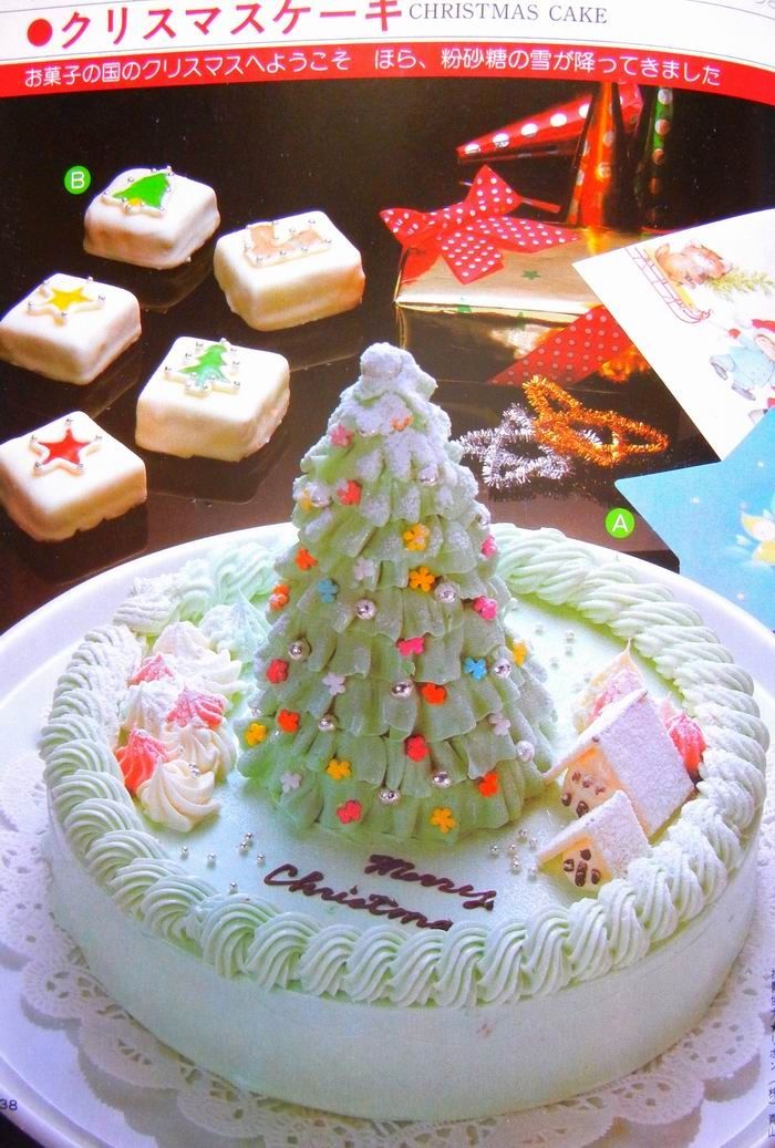 お買取した紙ものの中より、80年代の不二家のクリスマスケーキのチラシです。 子供の頃は不二家のケーキが定番でした🍰クリスマスケーキ不二家ペコちゃんfujiyapekochan紙もの紙モノ昭和レトロ紙モノ買取環七ホビーリサイクルショップ