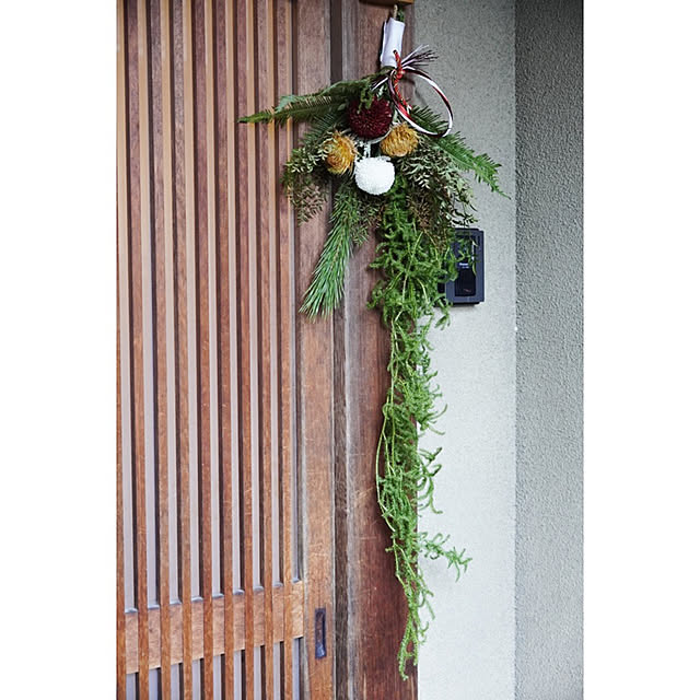 100均の水引で簡単に作る、おしゃれなお正月飾り