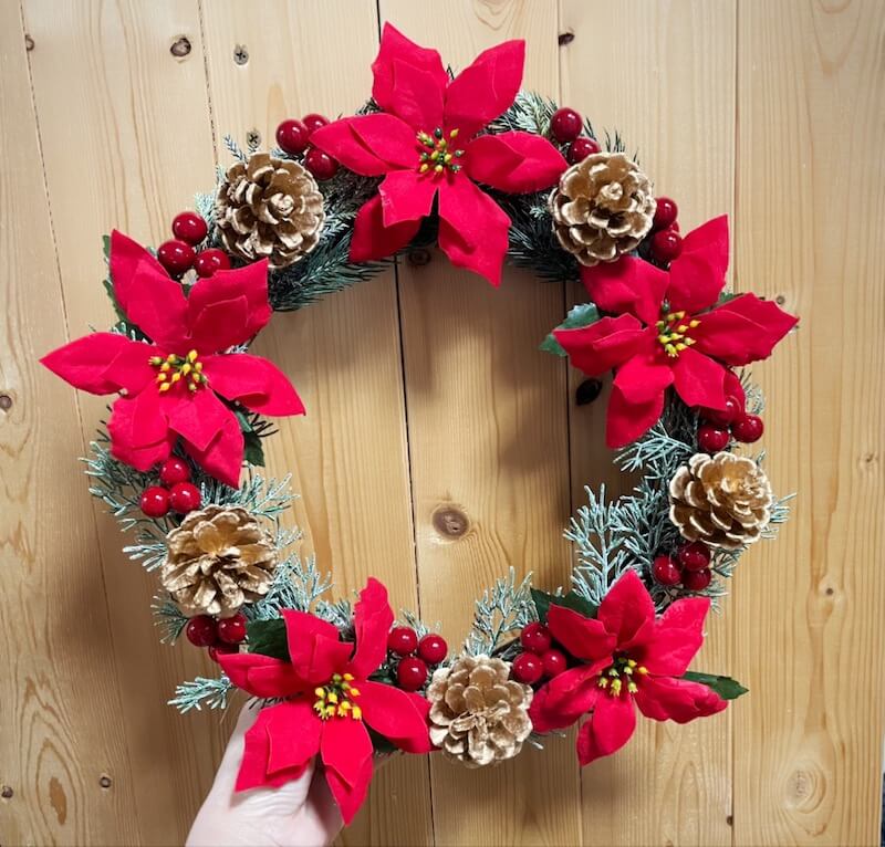 ダイソー品でクリスマススワッグをDIY猫とおうち