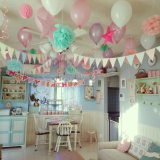 即納 大判 誕生日 タペストリー パーティー用品 happy birthday 飾り付け 撮影 インテリア 小物 北欧系 ナチュラル 男前 ロゴ 英字おしゃれ インスタ映え 会場装飾 ハッピーバースデー管理番号C010Deco Street ✿バルーンとオーガンジーとギフトのお店✿ 誕生