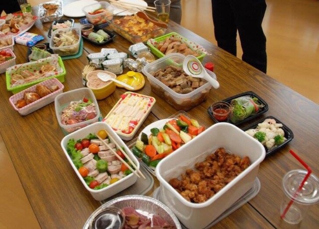 クリスマスポットラックパーティー 2019 - マイティの Awesome Cooking