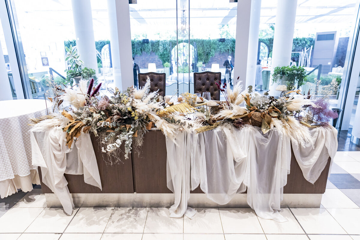 空間コーデのお手本にしたい！みんなの テーブル装花 まとめ♡こまウエMAGAZINE