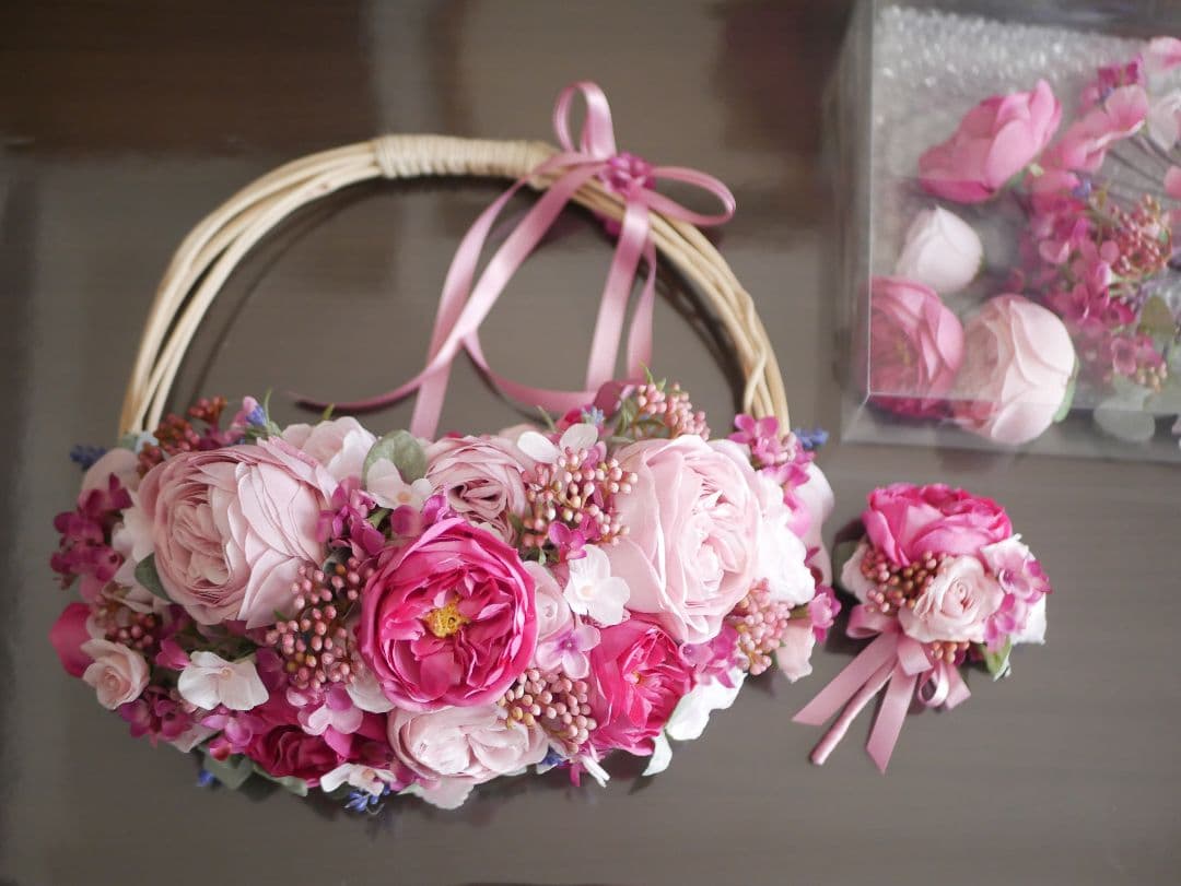 ウェディング リースブーケ ピンクリボン ブートニア付