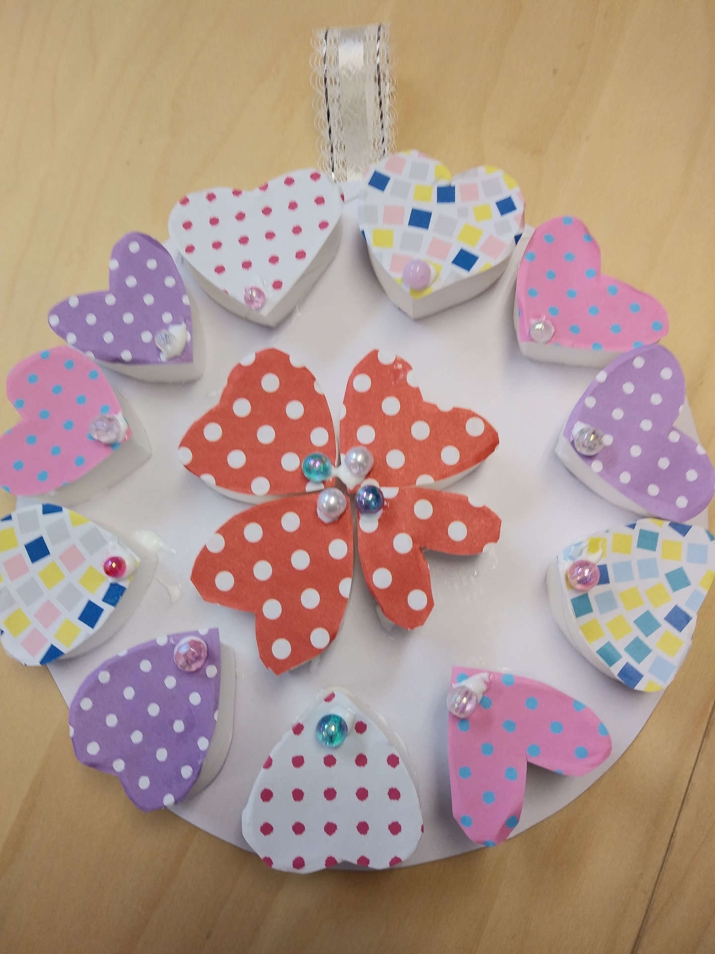 紙で作る バレンタインデーの飾りペーパーローズとハート❤リースの作り方 DIYPaper craft Paper rose and heart❤ wreath