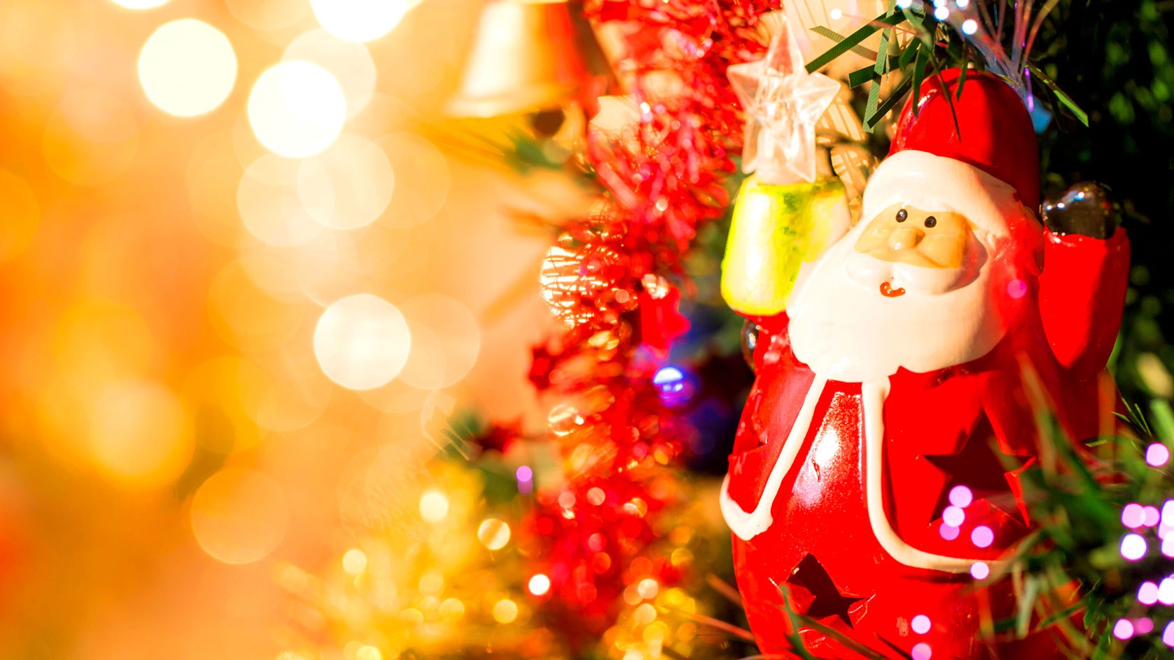 クリスマスの歴史や発祥地は？オーナメントやグッズ、ポインセチアの意味や願い - 颯彩のライフハックブログ