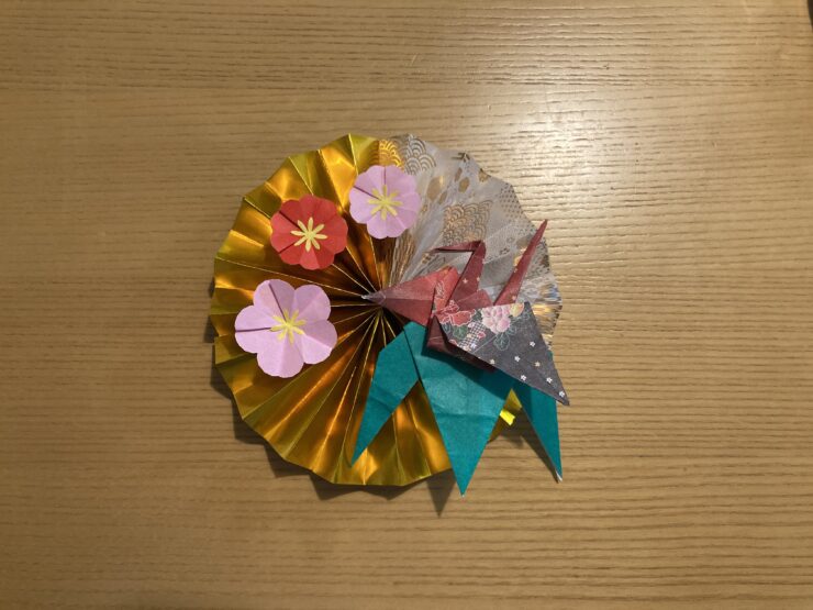 椿の折り紙 立体 の作り方☆お正月に最適な1月のかわいい花│子供と楽しむ折り紙・工作