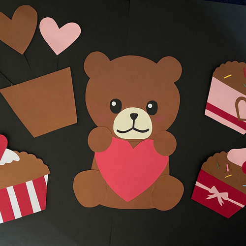 バレンタイン製作 0歳児・1歳児 手先を使う「ハート型の贈り物」