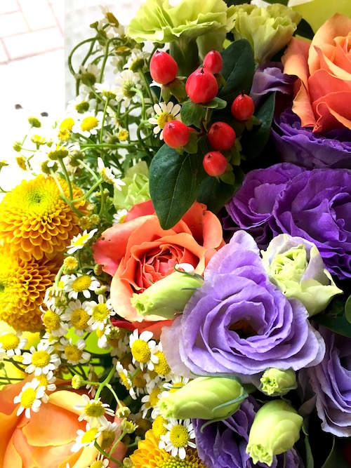 敬老の日に贈る花の選び方とおすすめフラワーギフトを紹介！-THE ROSE MAGAZINE