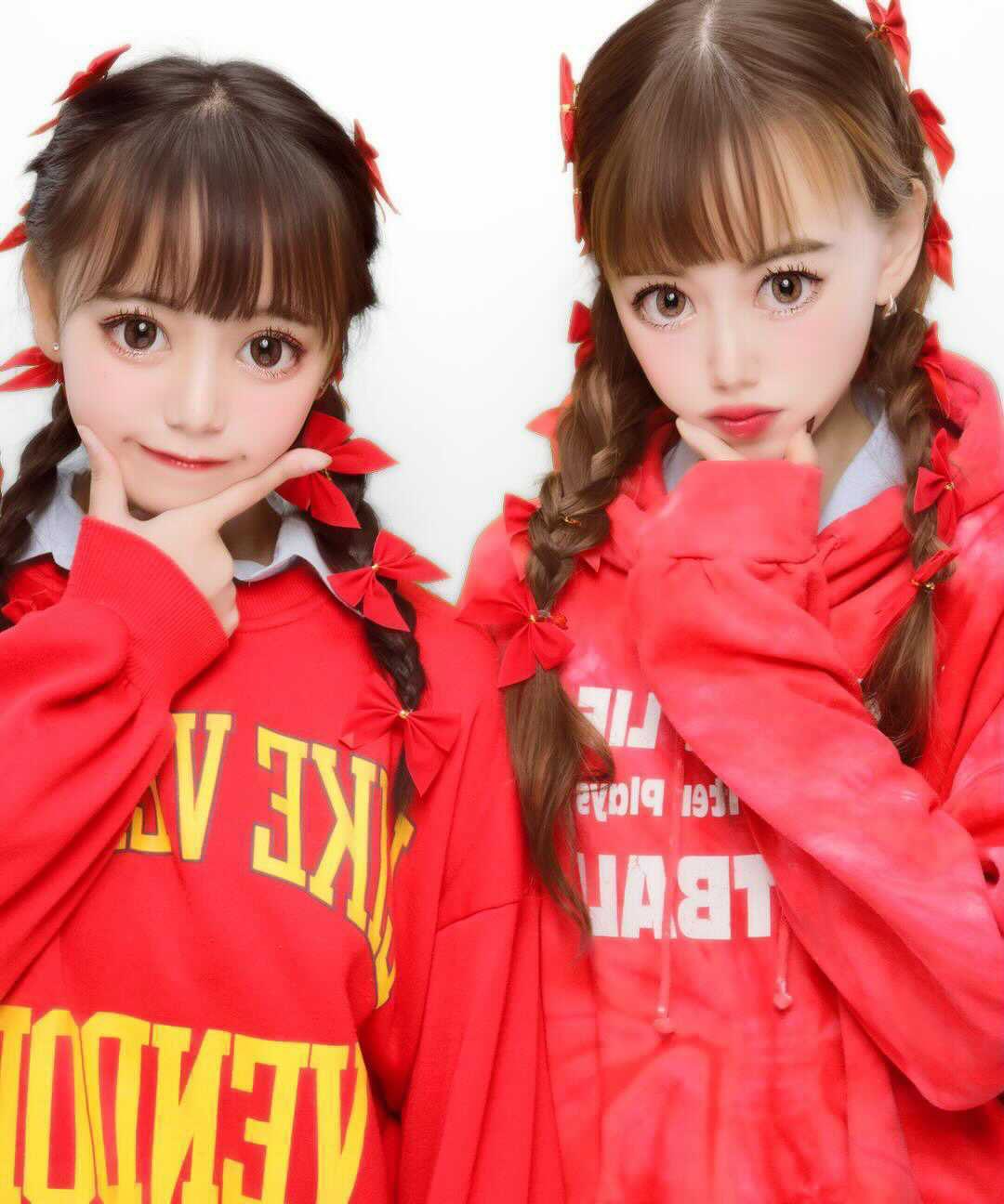 クリスマスプリネタプリ もうすぐクリスマス！🎄🌟 クリスマスならではのリースを使ってみたり、ヘアアレンジでクリスマスのオーナメントをつけてみたり、クリスマスネタで可愛いプリを撮っちゃおう🎄🌟 せっかくのクリスマスシーズン！ 是非みんなもクリスマスプリで