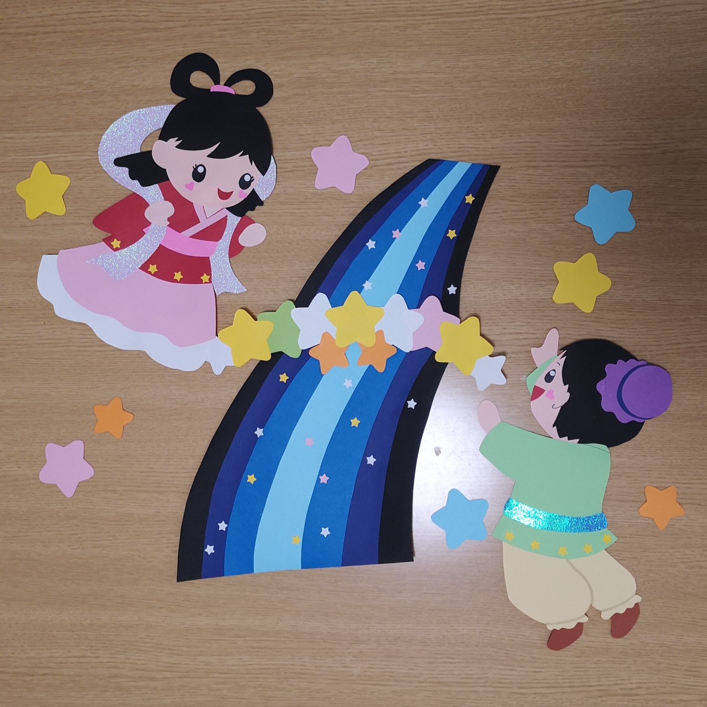 七夕の壁面飾り 10選 高齢者向け!!デイサービスでおすすめの壁画作品集を紹介！みんなのお助け💓NAVI高齢者向けレク・脳トレクイズ紹介サイト