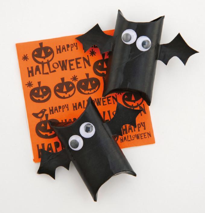 色画用紙手作り「かわいいハロウィンの壁飾り」図工人図工人