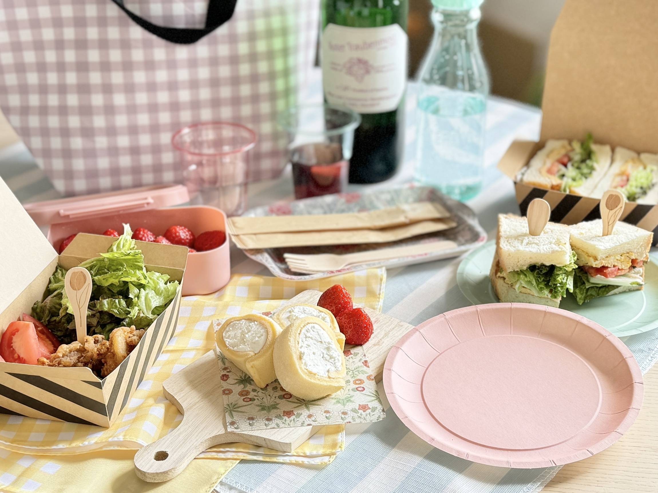 春の最新“＃おしゃピク”提案！500円以下で買えるおしゃれグッズ4選るるぶ&more