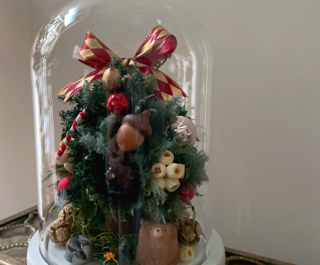 ツリーの下にプレゼントを置くタイミングバンビの英国ライフVol.3