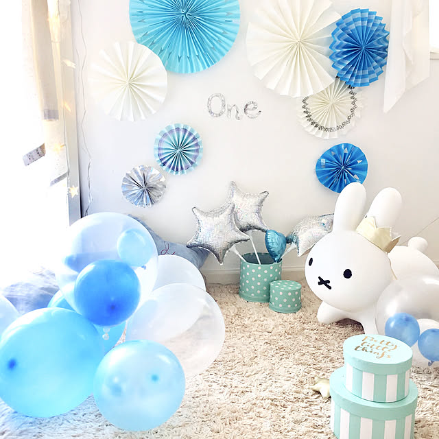 ｾﾘｱ誕生日飾りつけ 100均ﾀﾞｲｿｰも!ﾊﾞﾙｰﾝ風船ｶﾞｰﾗﾝﾄﾞ&ｹｰｷろうそく！大人おしゃれなﾊﾞｰｽﾃﾞｰﾊﾟｰﾃｨｰに -100均✖Sweetsレシピ‼