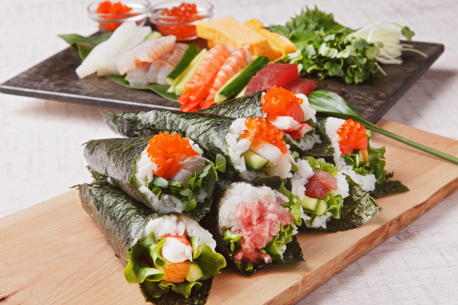 決定版 お花見の食べ物はこれ！定番花見弁当からお花見ごはんのポイント別メニューまとめ行事食百花