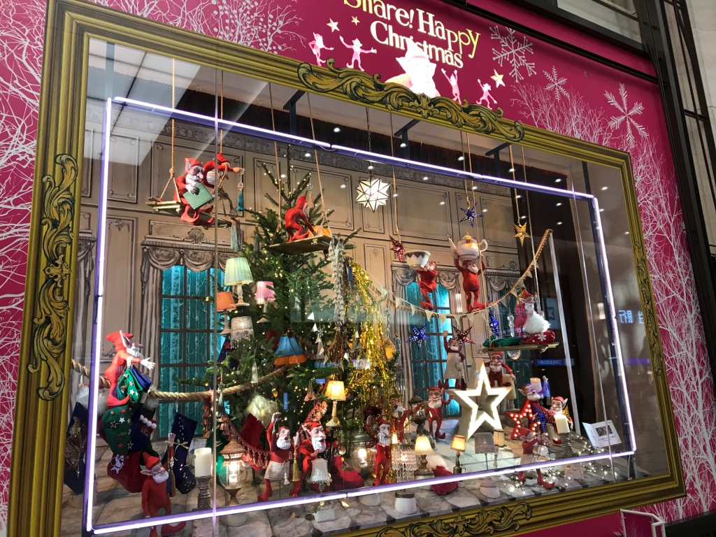 銀座・和光」が リアルとデジタルで体験するクリスマス ウインドウディスプレイ ～ 12月25日 日 までの期間、AR体験やNFTを無料プレゼントNEWSWatchMediaOnline ウォッチ・メディア・オンライン時計情報サイト