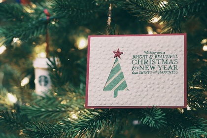 海外と日本のクリスマス文化の違い ルアンのXmas2024 －ルアンマガジン