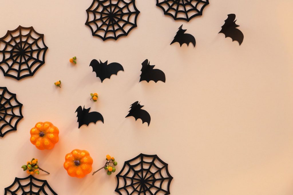 11 件の「ハロウィーン」や「ハロウィンの飾り付けアイデア」のアイデアを見つけましょうハロウィンの飾り付け、ハッピーハロウィーン！、ハロウィンパーティー など