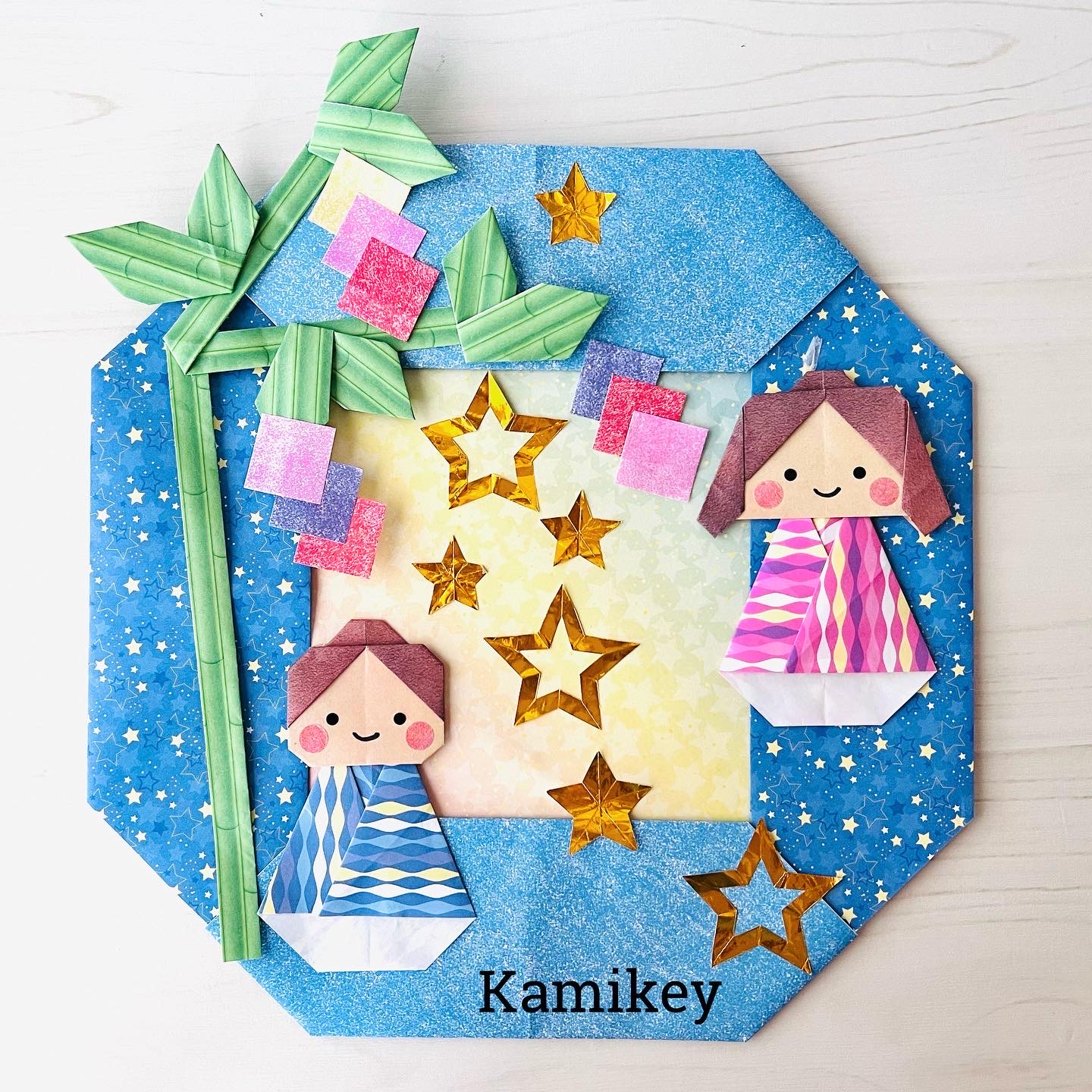 七夕折り紙の変わりダネ、夜空を羽ばたく白鳥をどうぞ。まさにぃ