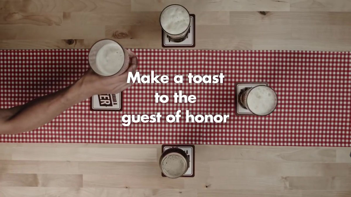 ビールで乾杯！」って英語でなんていう？ビール大国アメリカでお酒を楽しむ英会話フレーズEnglishLab イングリッシュラボ ┃レアジョブ英会話が発信する英語サイト