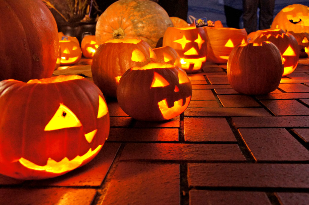 ハロウィン かぼちゃ 顔の写真素材 - PIXTA