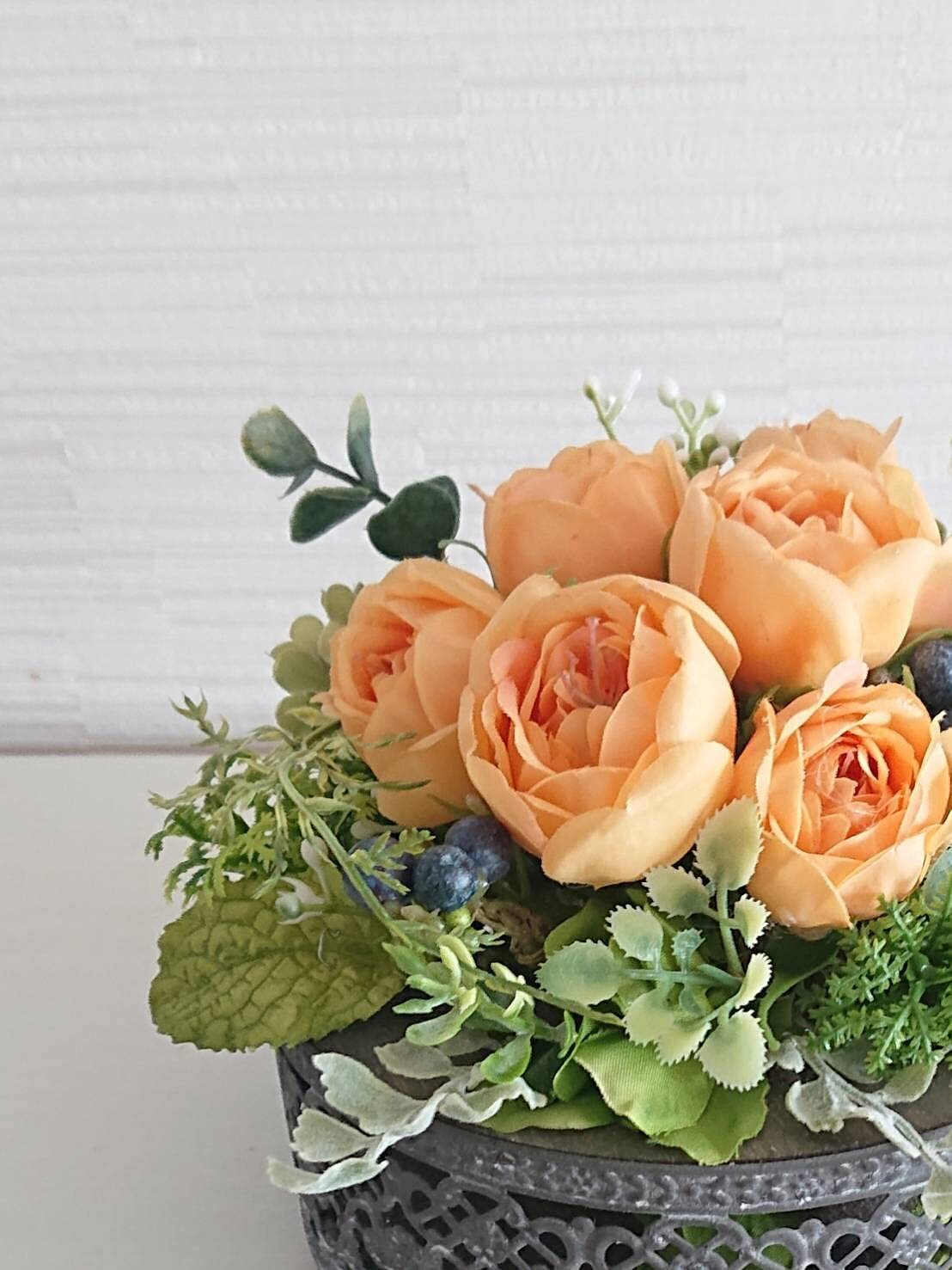 暖色系の花 結婚式 披露宴 テーブル装花の写真素材98824267- PIXTA